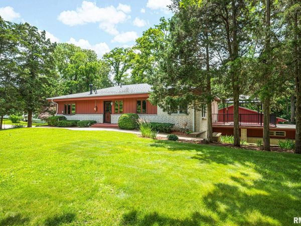 3558 W QUEEN ANN Court, Peoria, IL 61614
