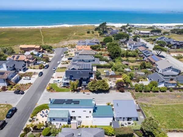201 Miramontes Avenue, Half Moon Bay, CA 94019