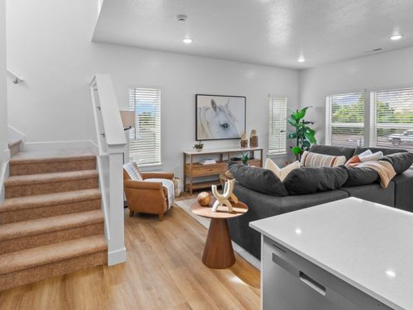 2252 W 1400 N, Unit 173, Farr West, UT 84404
