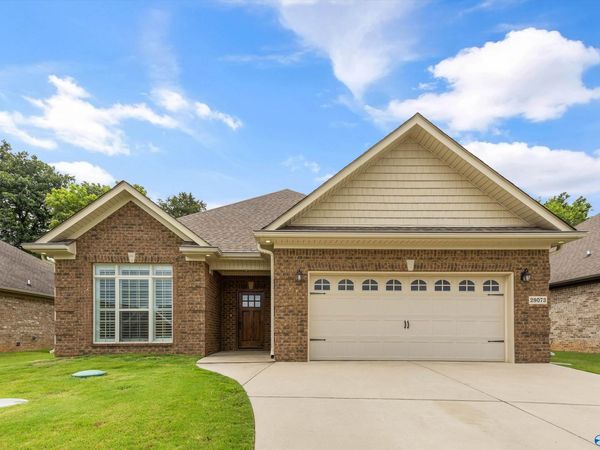 29073 Stonehenge Drive, Toney, AL 35773
