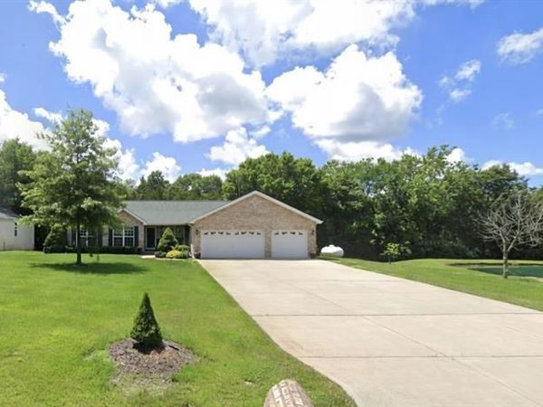 121 Brandi Lynn Drive , Foristell, MO 63348