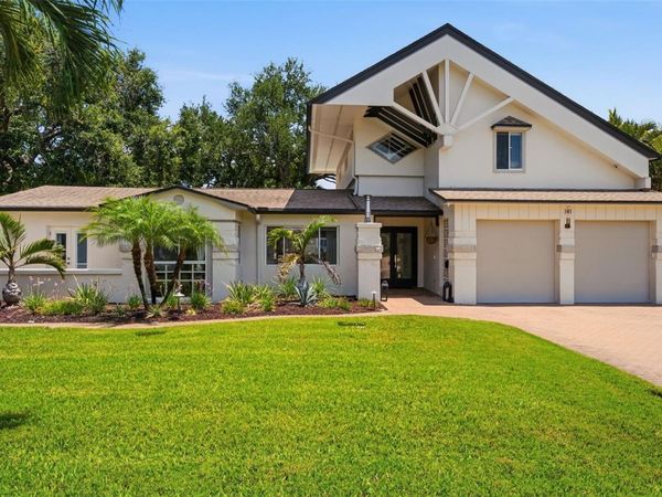 141 GIRALDA BOULEVARD NE, ST PETERSBURG, FL 33704