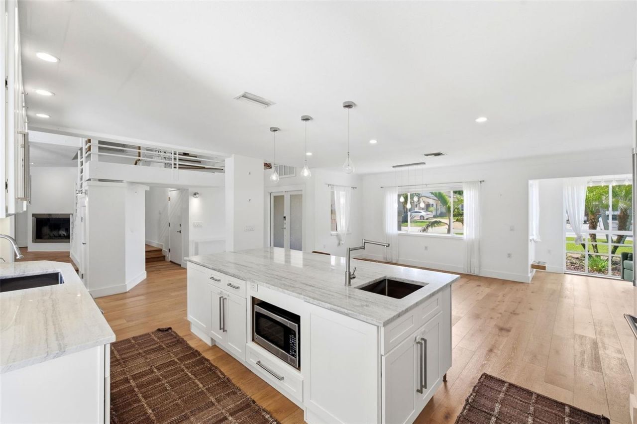141 Giralda Boulevard Ne, Saint Petersburg, FL 33704 Photo