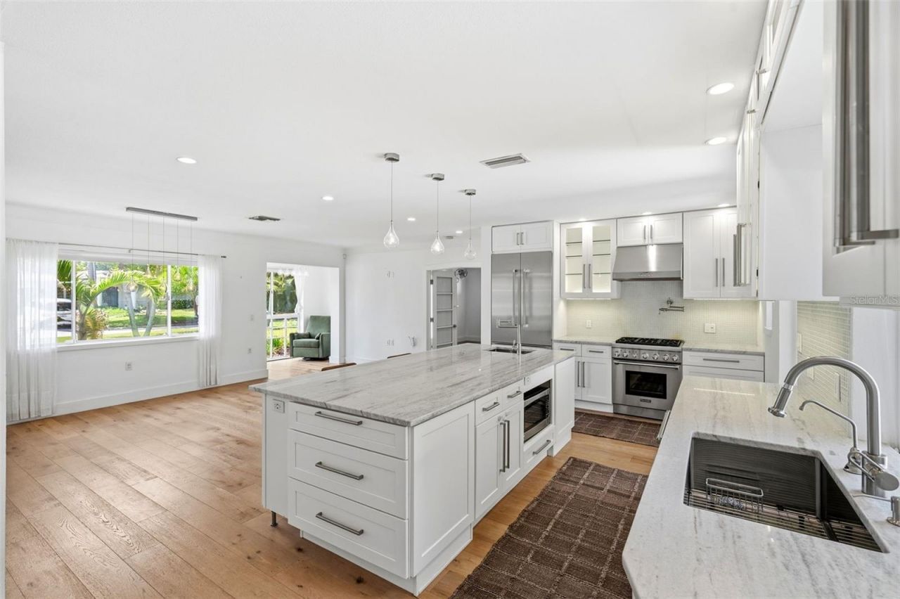 141 Giralda Boulevard Ne, Saint Petersburg, FL 33704 Photo
