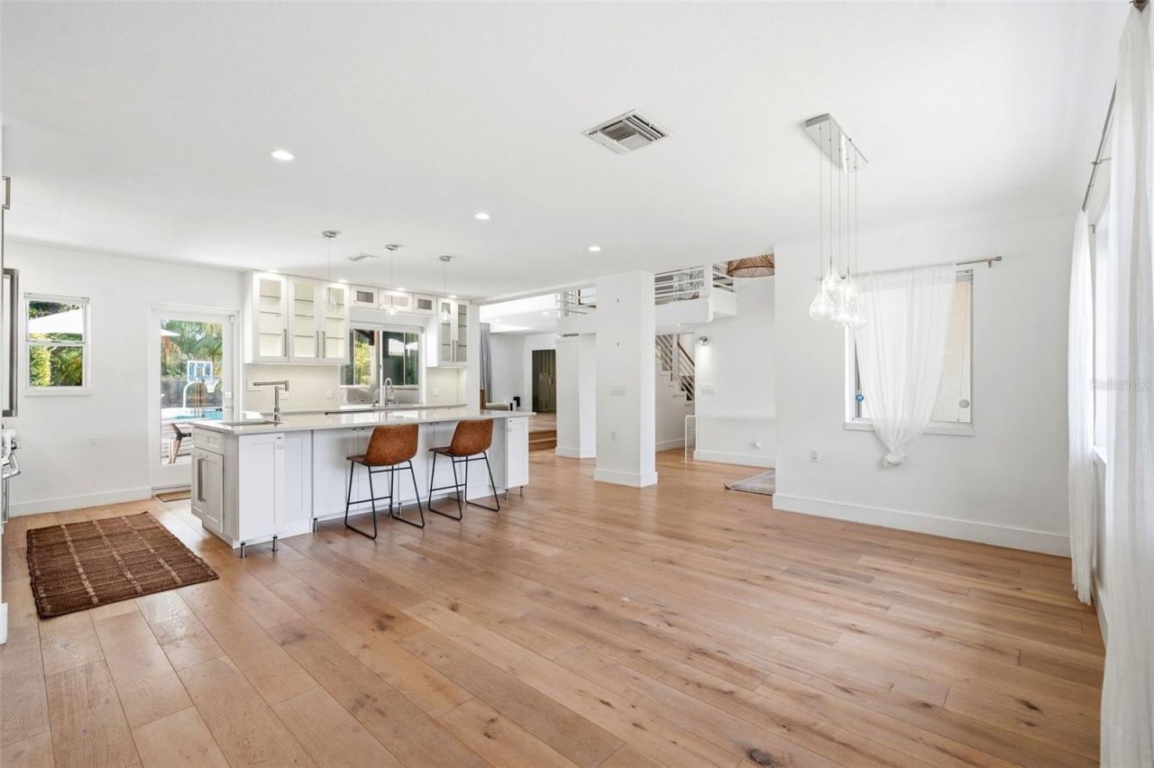 141 Giralda Boulevard Ne, Saint Petersburg, FL 33704 Photo