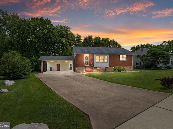 37 MARTA DRIVE, WILMINGTON, DE 19808