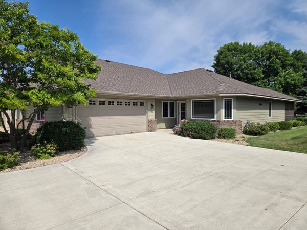 411 Independence Street NE, New Prague, MN 56071