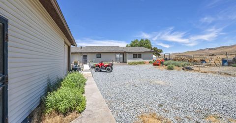 16500 Pyramid Way, Spanish Springs, NV 89510 Photo