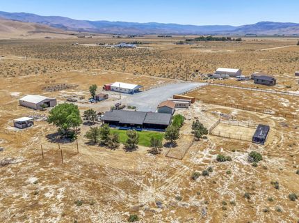 16500 Pyramid Way, Spanish Springs, NV 89510 Photo