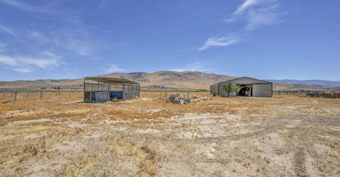 16500 Pyramid Way, Spanish Springs, NV 89510 Photo