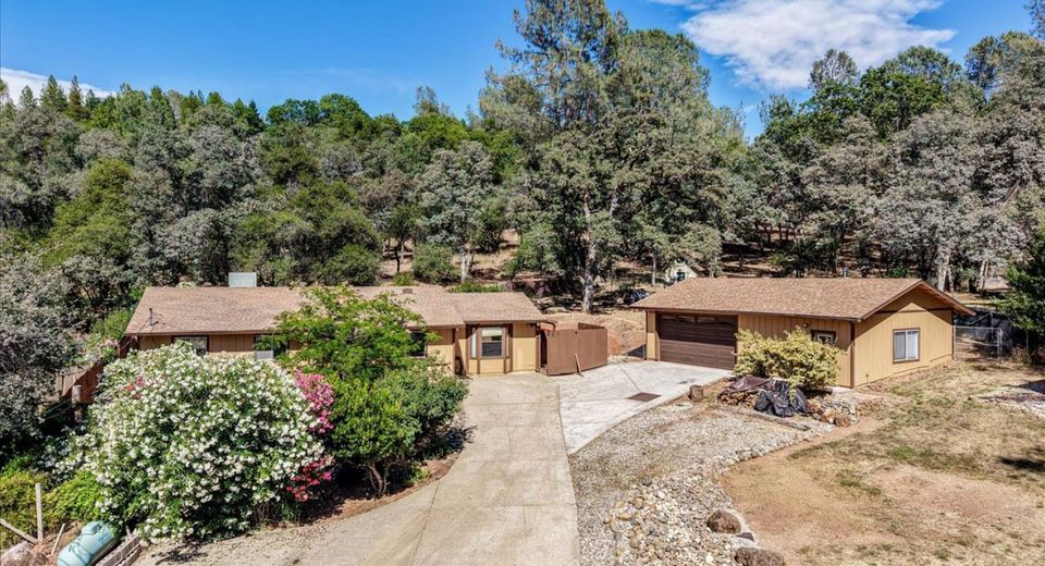 17495 Anona Ct, Grass Valley, CA 95949 Photo