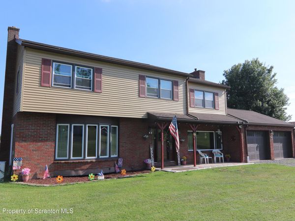 10 Dogwood Drive, Tunkhannock, PA 18657