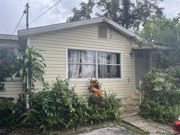 1127 AUBURN STREET , CLEARWATER, FL 33756