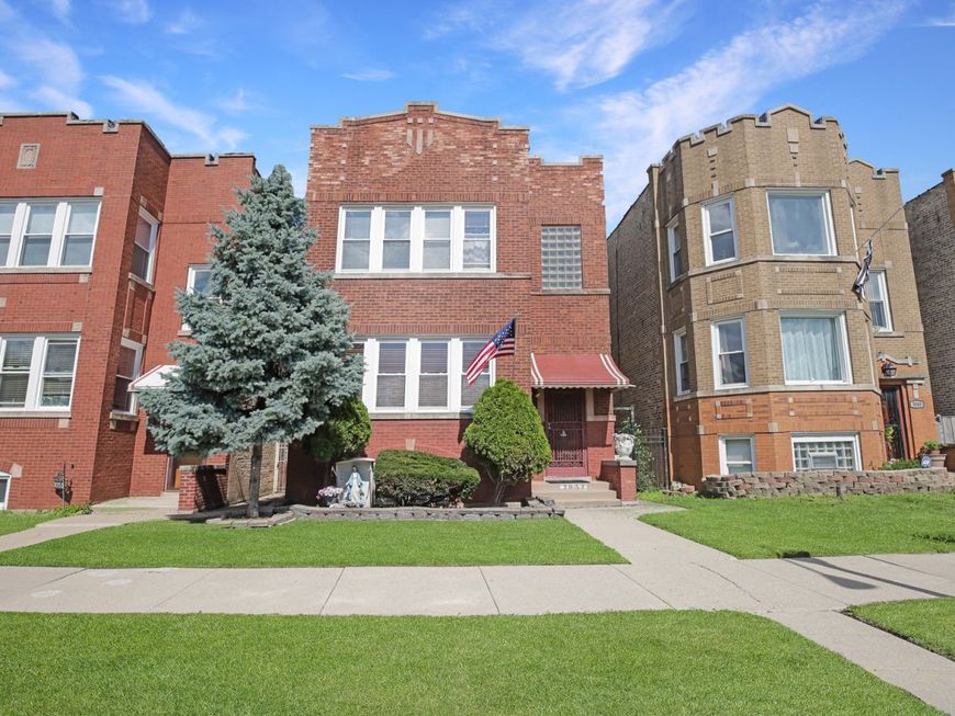 Main Photo