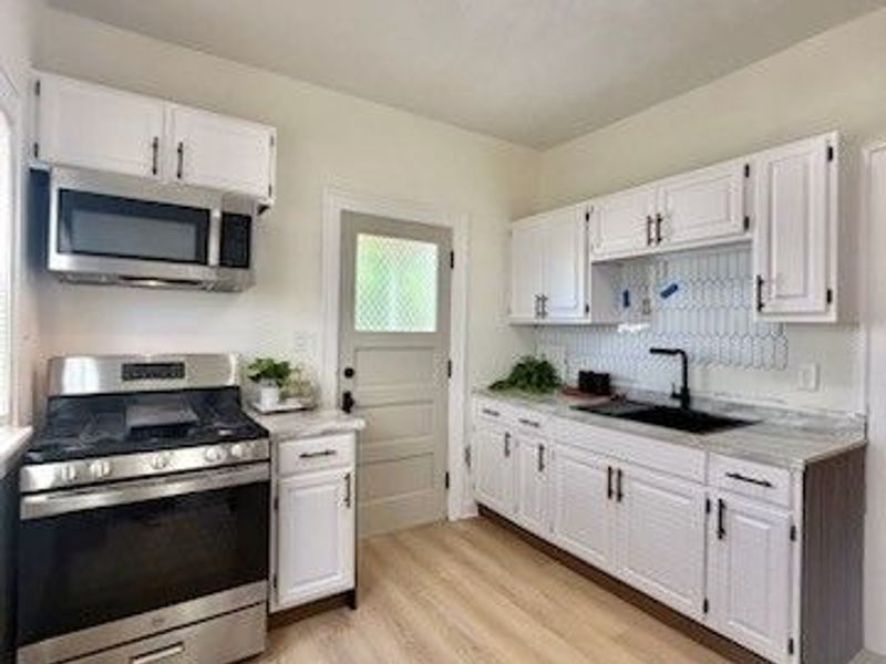 3545 W 129th Street, Cleveland, OH 44111 Photo 9
