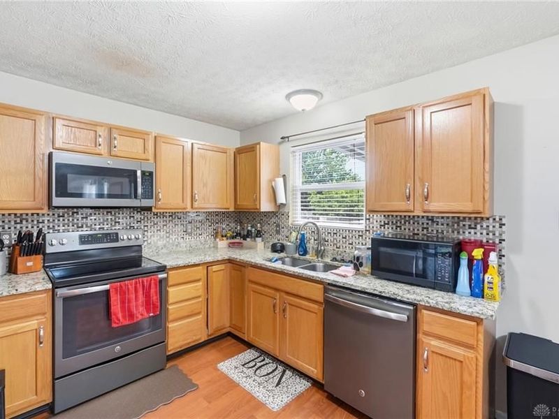 8704 Butterfield Court, Franklin Township, OH 45005 Photo 11