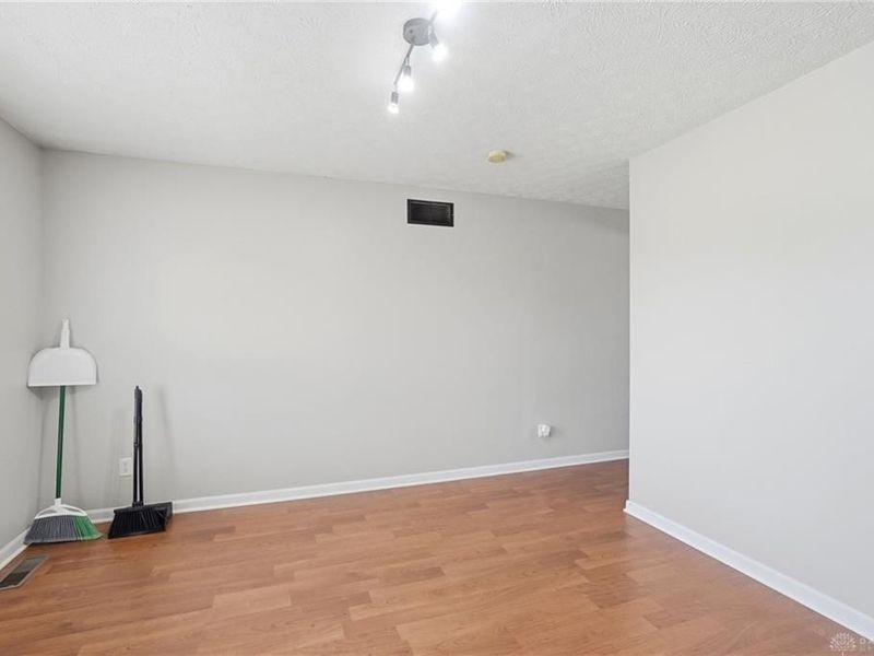 8704 Butterfield Court, Franklin Township, OH 45005 Photo 17
