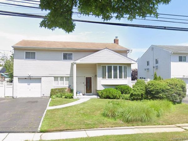 3423 Milburn Avenue , Baldwin, NY 11510