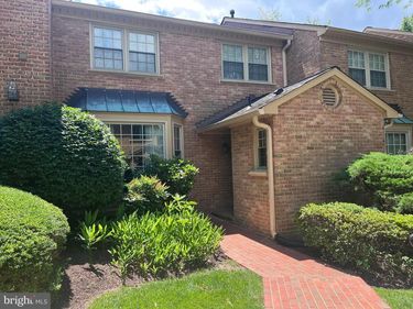 7328 AYNSLEY LANE, MCLEAN, VA 22102