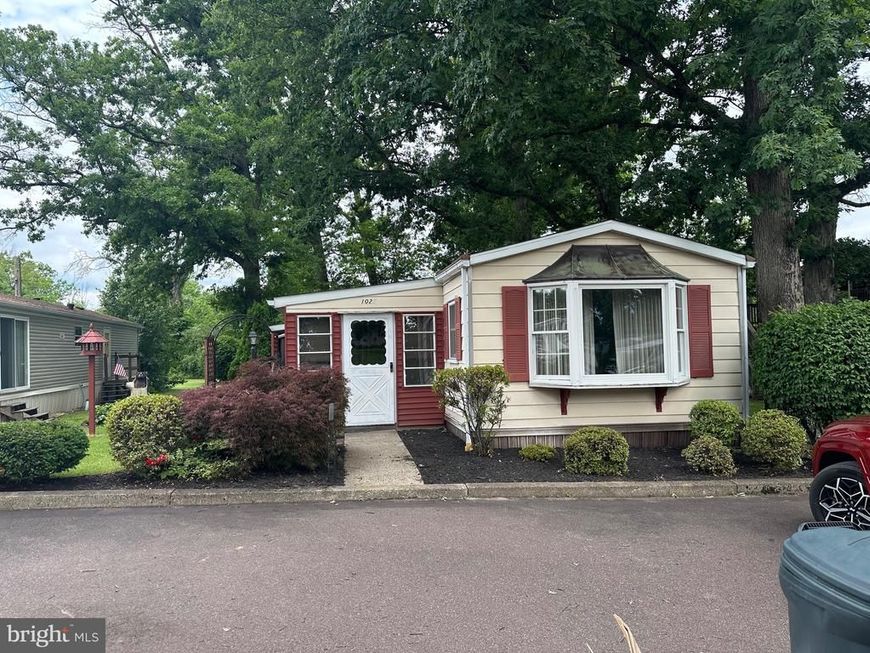 1027 Pine Circle , Telford, PA 18969 Main Photo