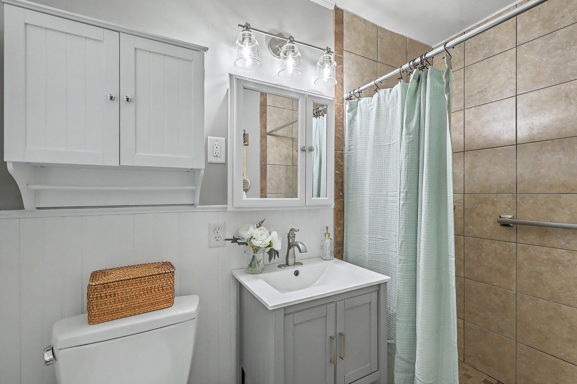 1320 Coleridge Street Photo 31