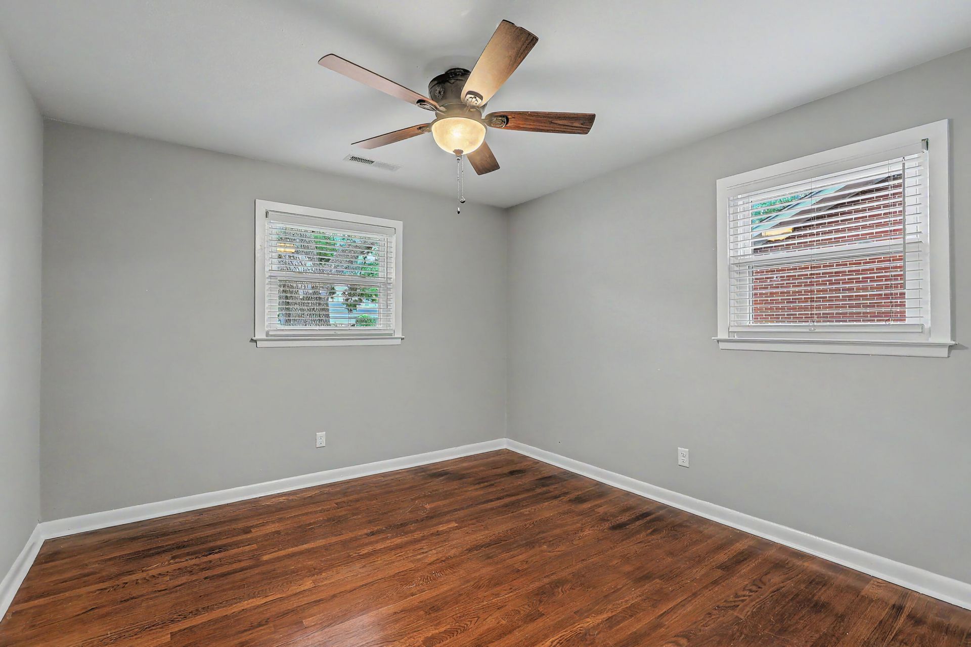 1320 Coleridge Street Photo 33