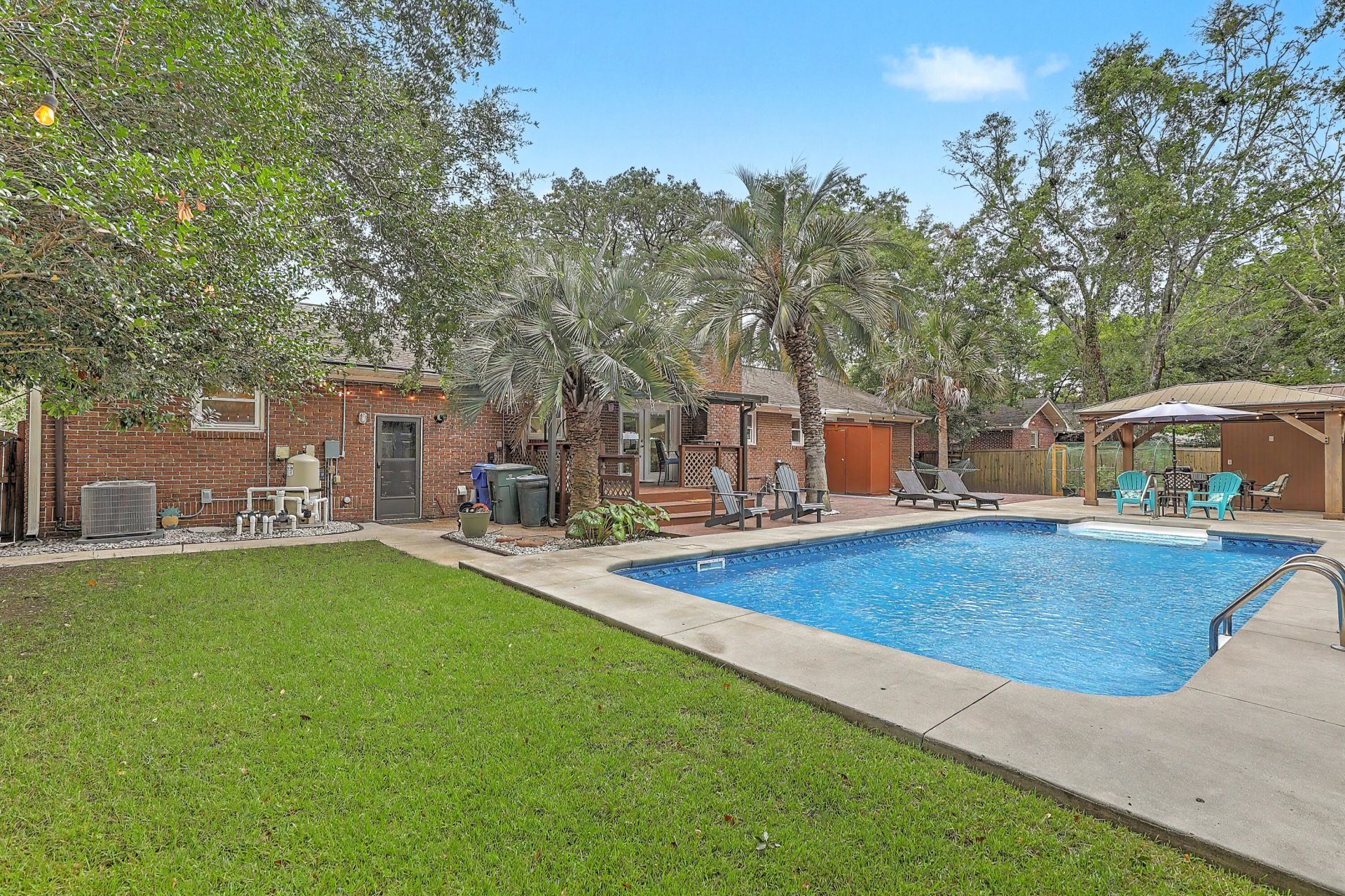 1320 Coleridge Street Photo 41