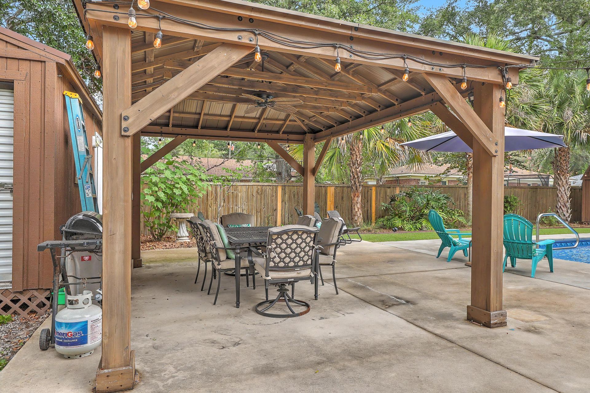 1320 Coleridge Street Photo 43