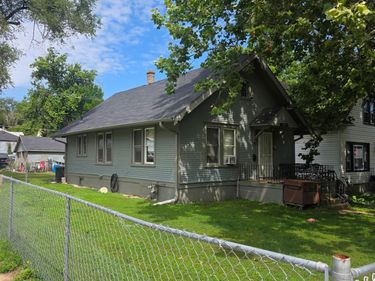 3302 N 41 Street, Omaha, NE 68111