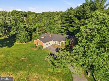 2285 JONES ROAD, WINCHESTER, VA 22602