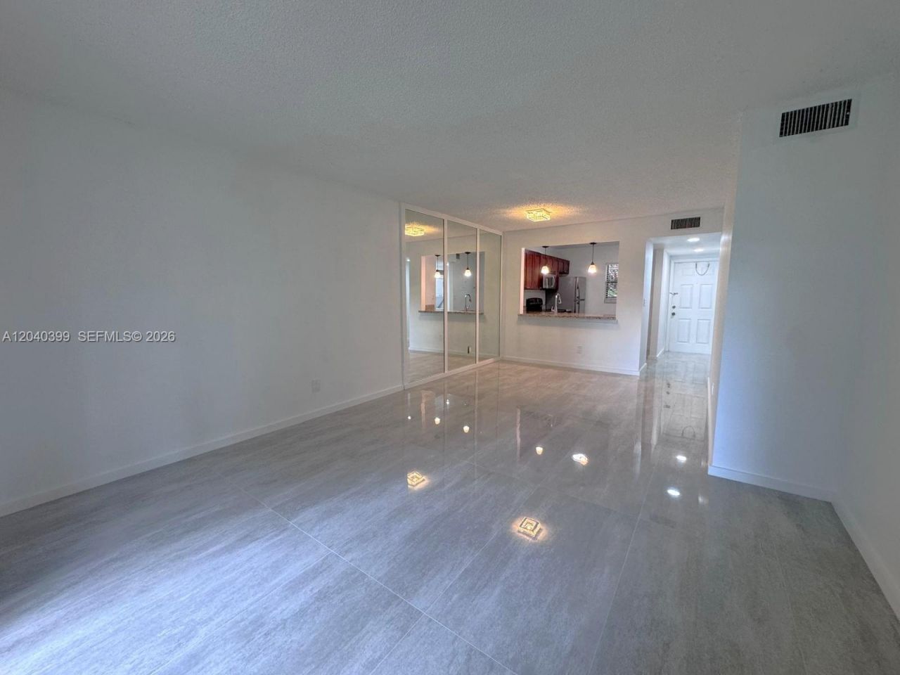 10325 NW 11th St, Unit 101, Pembroke Pines, FL 33026 Photo