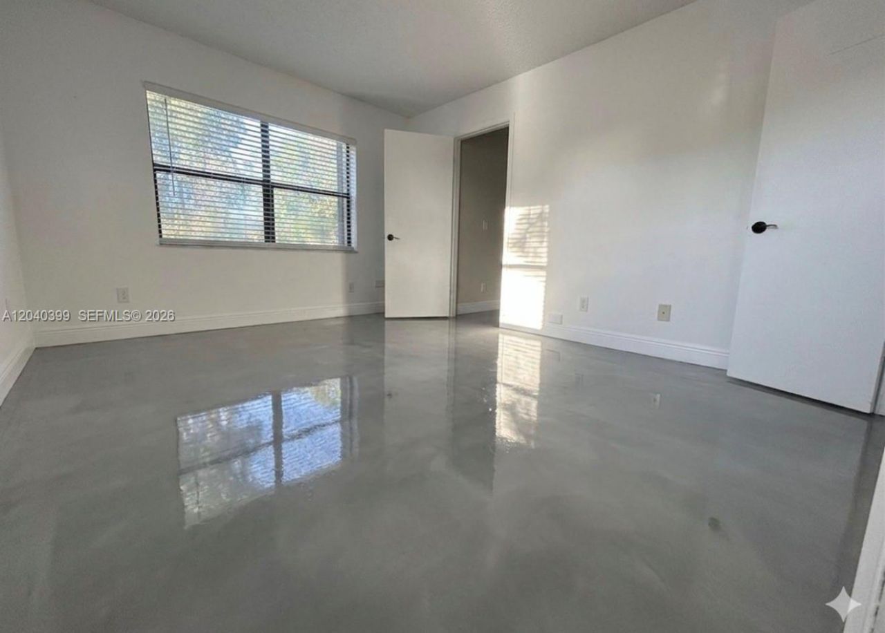 10325 NW 11th St, Unit 101, Pembroke Pines, FL 33026 Photo
