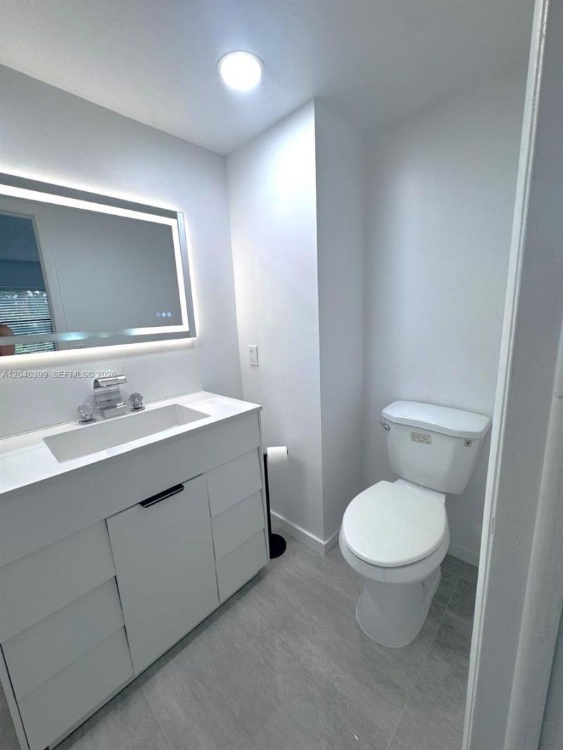 10325 NW 11th St, Unit 101, Pembroke Pines, FL 33026 Photo
