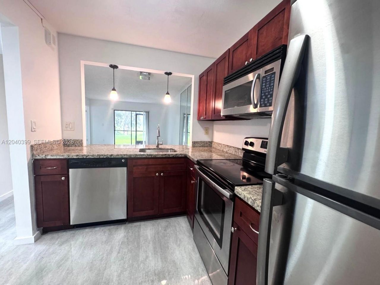 10325 NW 11th St, Unit 101, Pembroke Pines, FL 33026 Photo