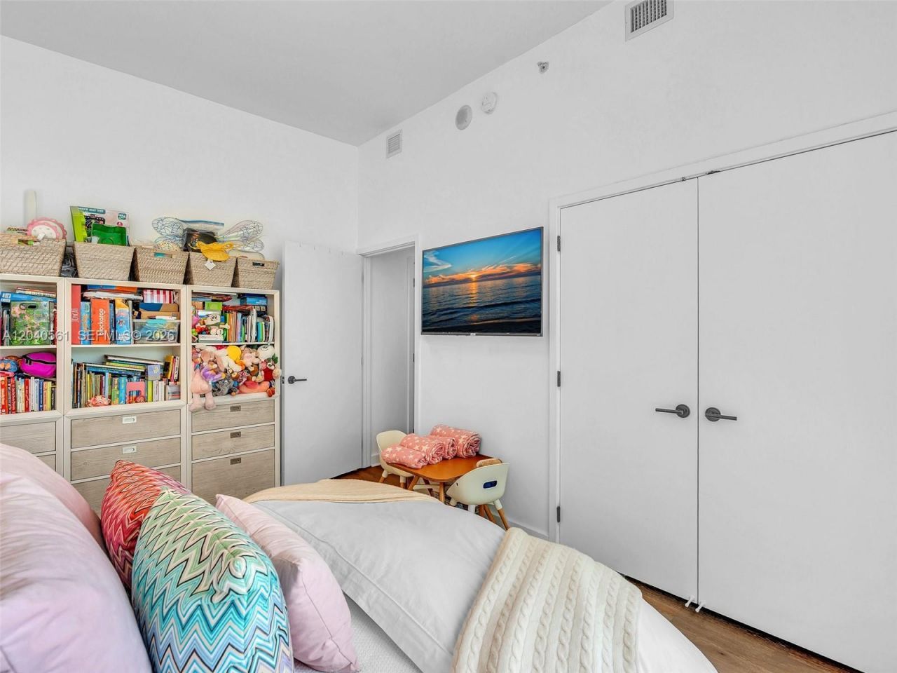6799 Collins Ave, Unit 203, Miami Beach, FL 33141 Photo