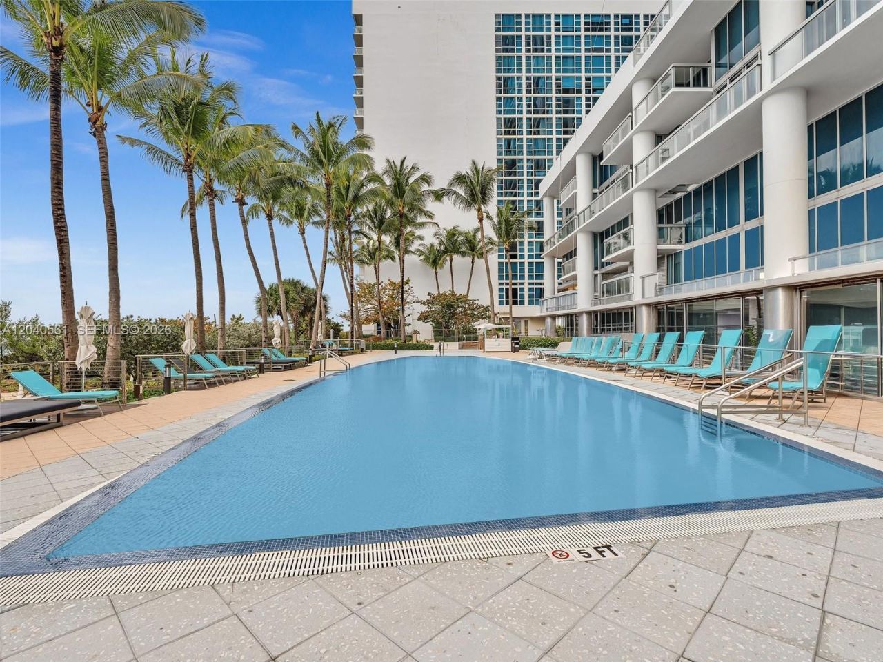 6799 Collins Ave, Unit 203, Miami Beach, FL 33141 Photo