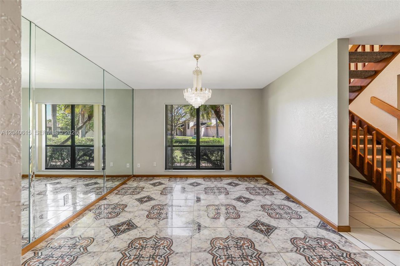 14941 SW 164th Ter , Miami, FL 33187 Photo