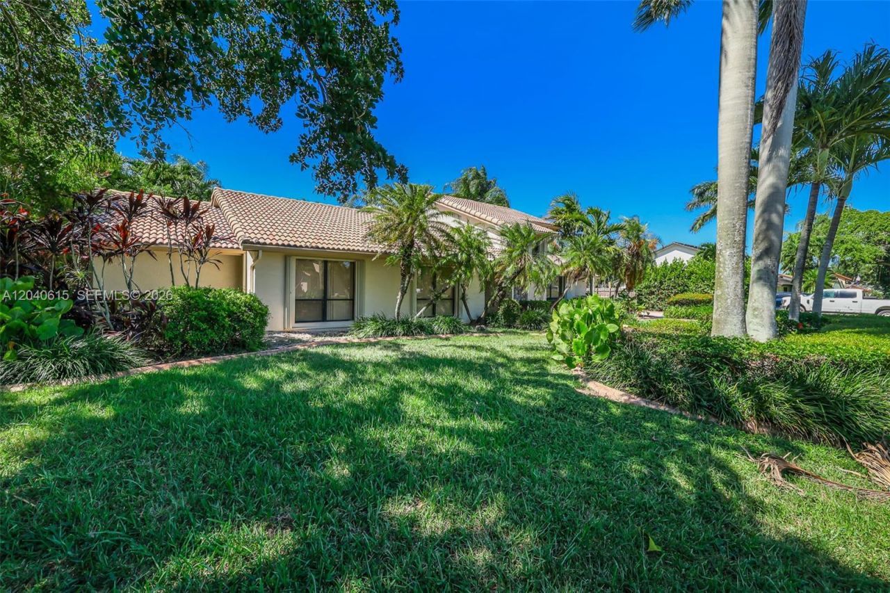 14941 SW 164th Ter , Miami, FL 33187 Photo