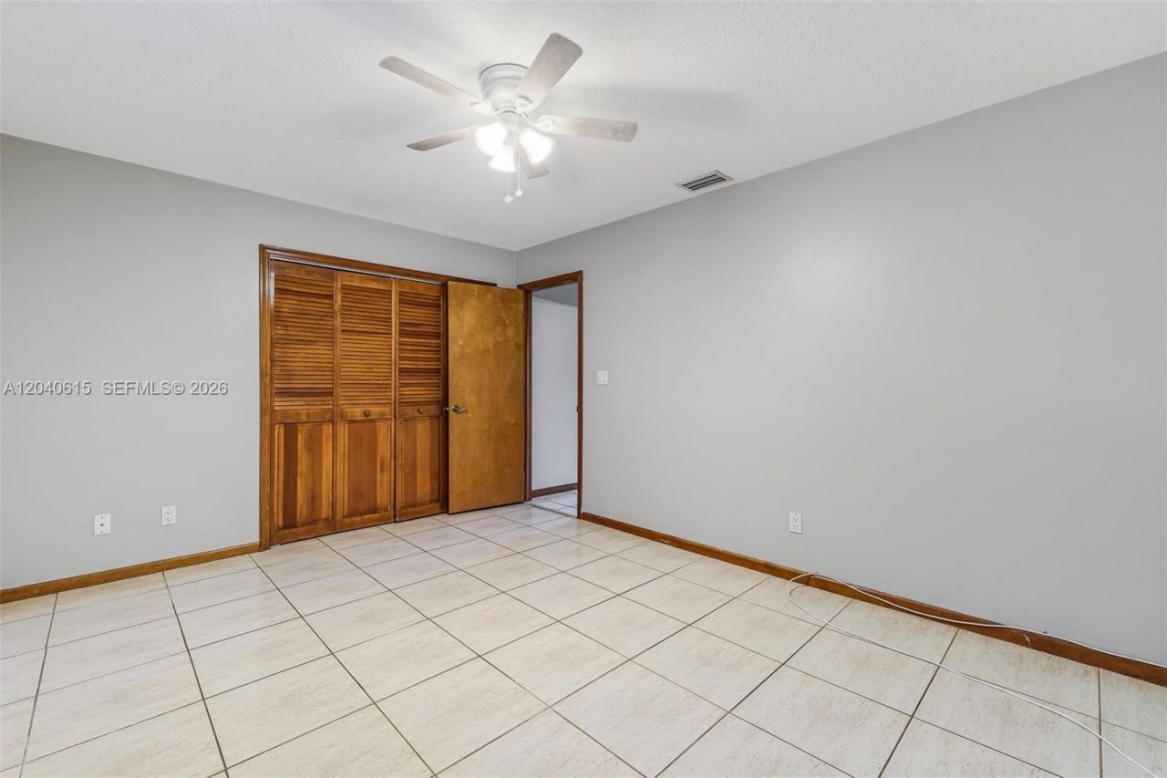 14941 SW 164th Ter , Miami, FL 33187 Photo