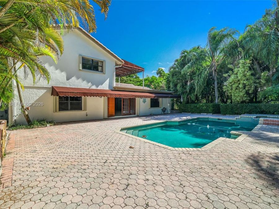 Property Image 61