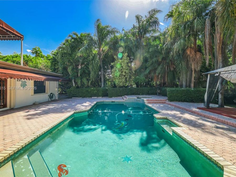Property Image 62
