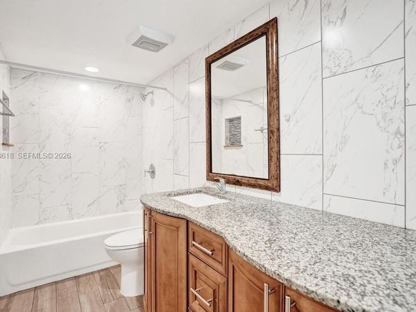 4114 NW 88th Ave, Unit 102, Coral Springs, FL 33065