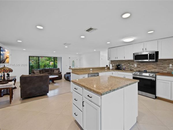 6839 Tradewind Way, Lake Worth, FL 33462
