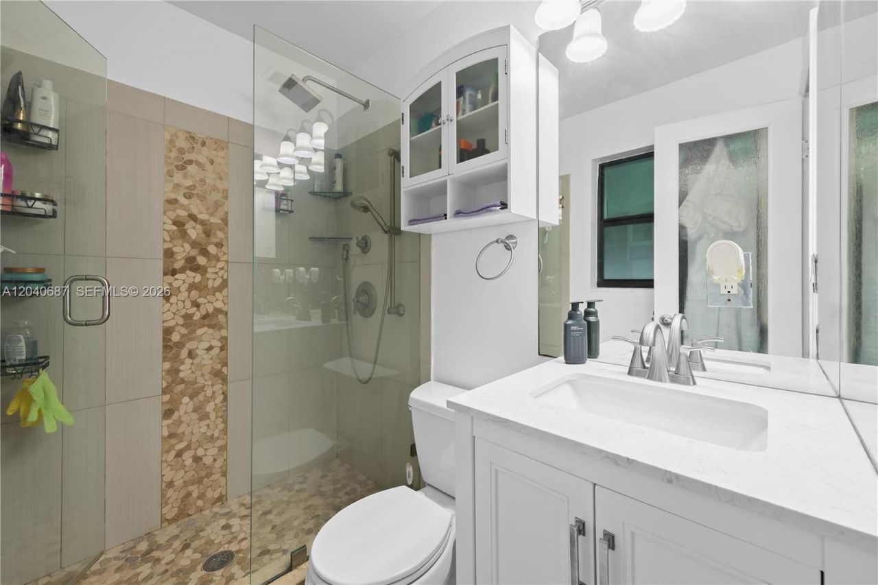 6839 Tradewind Way, Lake Worth, FL 33462 Photo