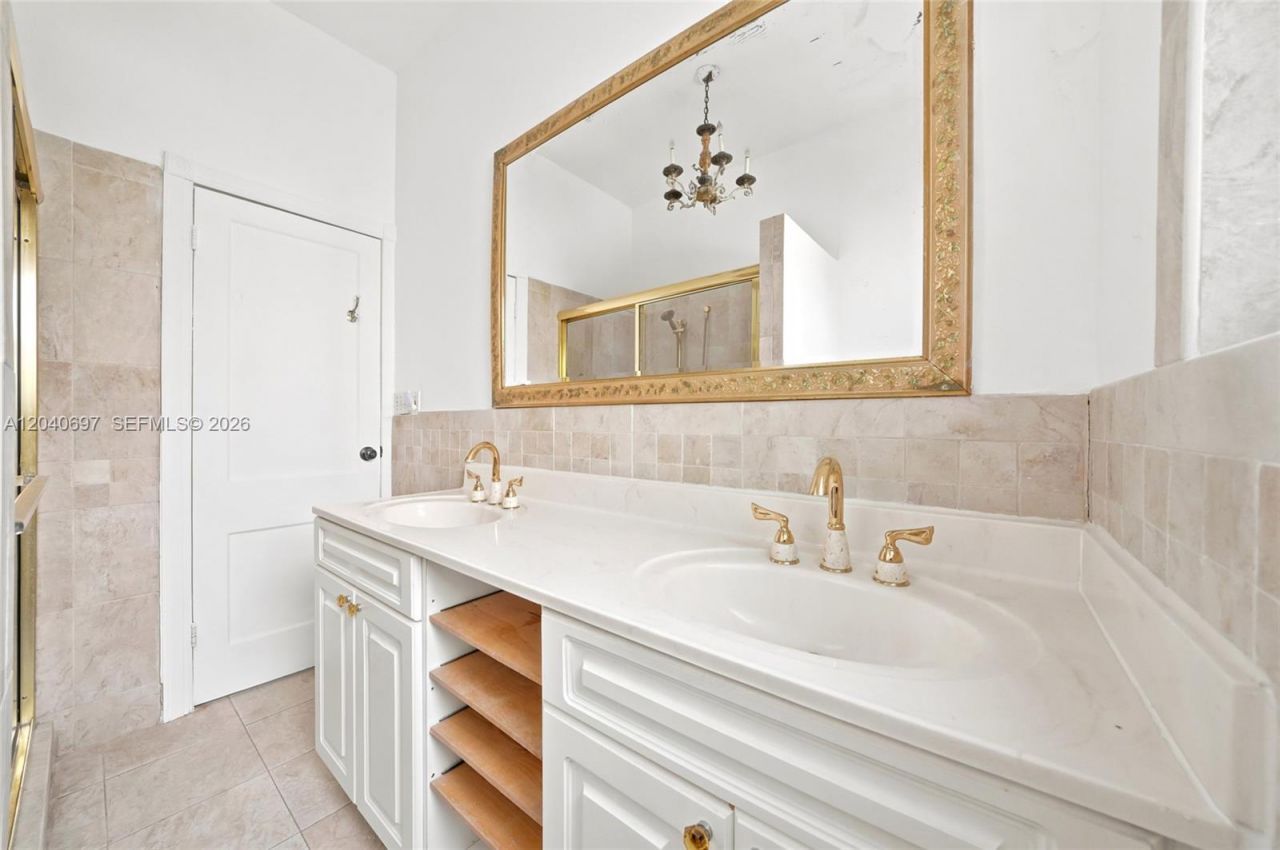 160 NE 44th St, Unit 1, Miami, FL 33137 Photo