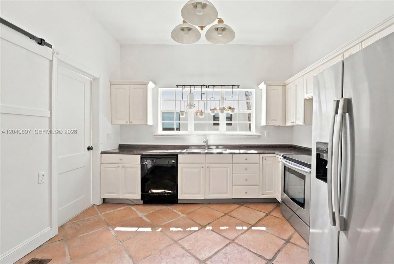 160 NE 44th St, Unit 1, Miami, FL 33137 Photo