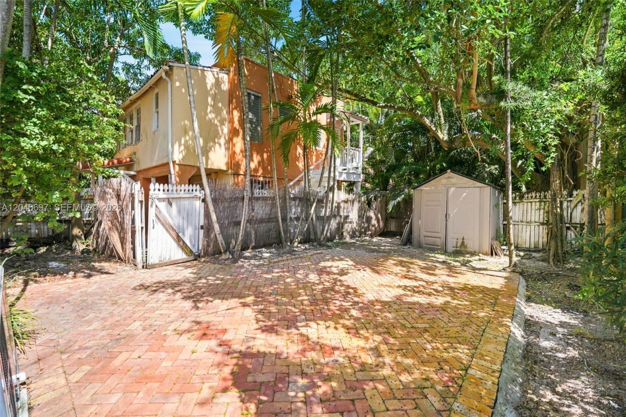 160 NE 44th St, Unit 1, Miami, FL 33137 Photo