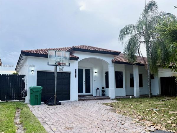 21462 SW 91st Ave , Cutler Bay, FL 33189