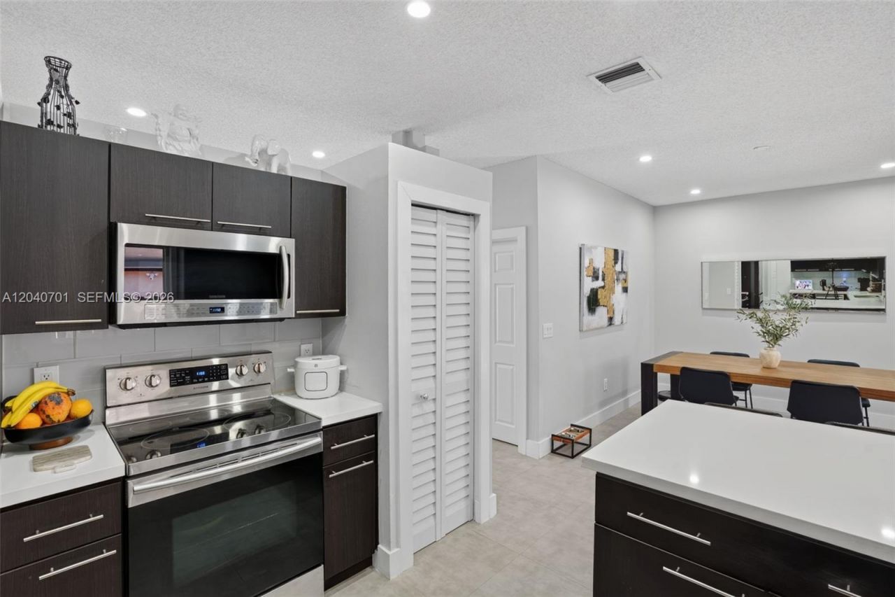 21462 SW 91st Ave, Cutler Bay, FL 33189 Photo