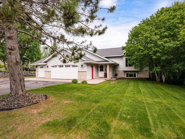 4909 Whitetail Drive , Hermantown, MN 55811